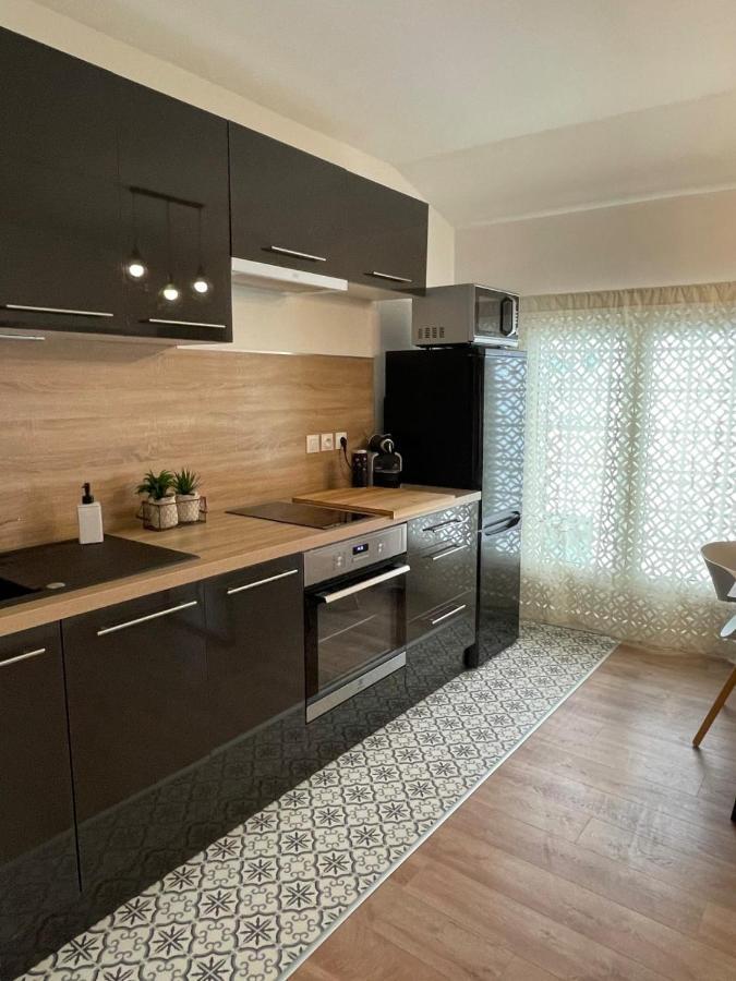Magnifique Appartement Au Coeur De La Ville Безие Екстериор снимка